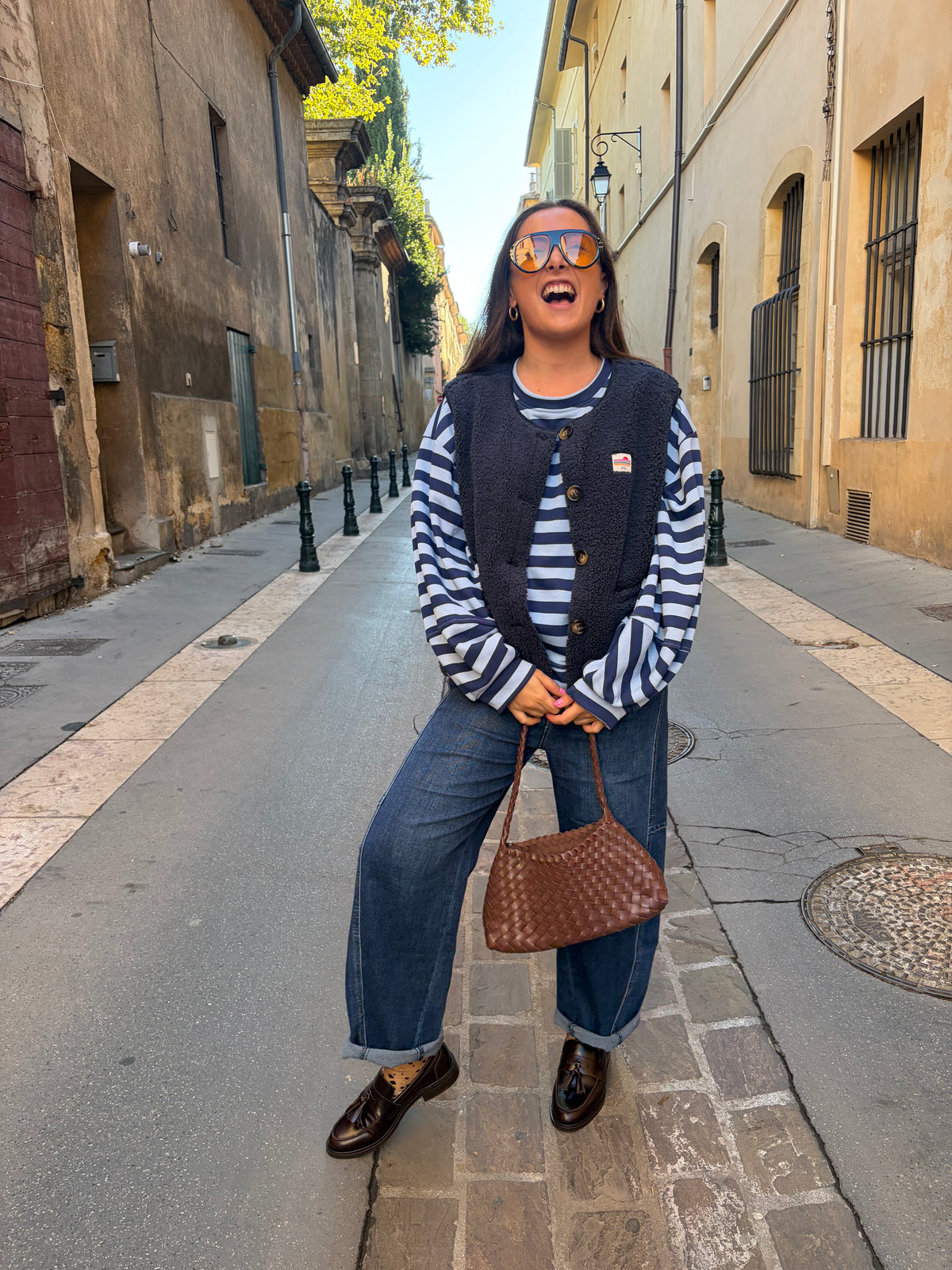 Gilet Lily sans manches en bouclette bleu marine