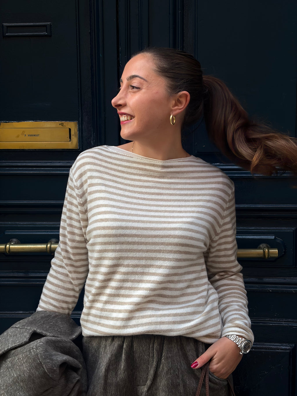 PULL ELLA