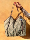 Sac doudoune réversible côté kaki matelassé – Casa Paloma